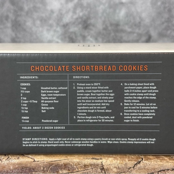 Hand with Magnolia 3pc Metal & Wood Snowflake Cookie Press Set - Picture 4 of 8